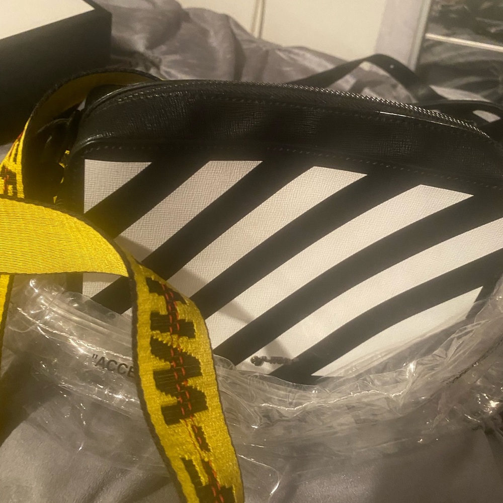 Off white bag / belt bag